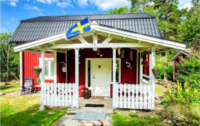 Three-Bedroom Holiday Home in Animskog